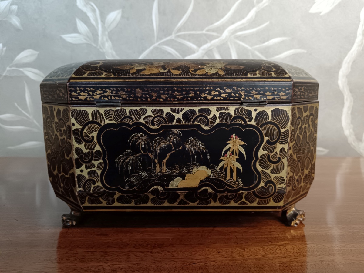 19th Century Chinese Export Tea Caddy